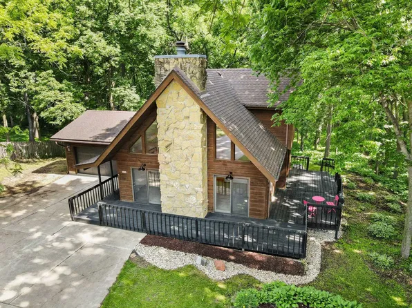 5414 Lacy Rd, Fitchburg, WI 53711