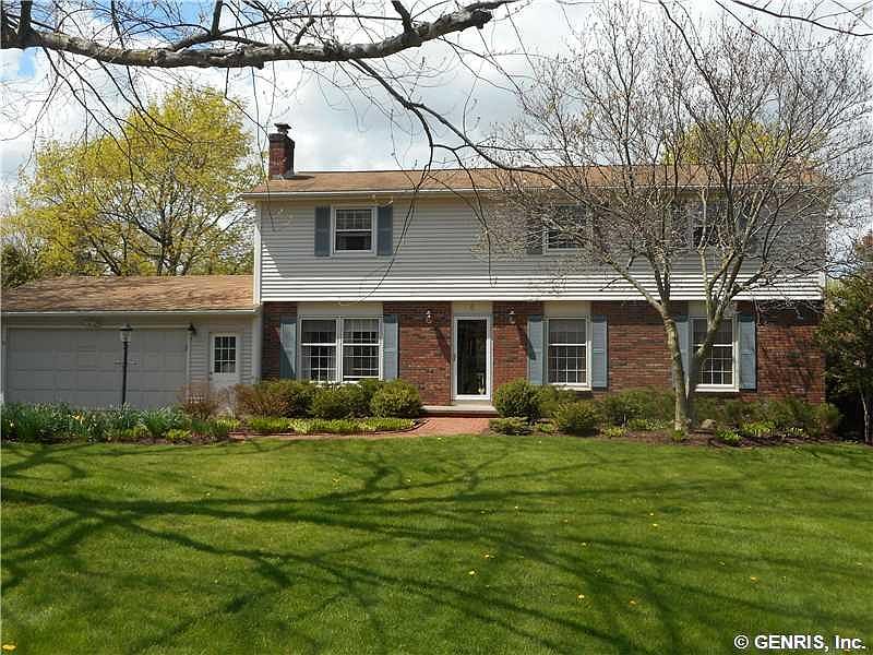 1st image of 8 Sandpiper Ln