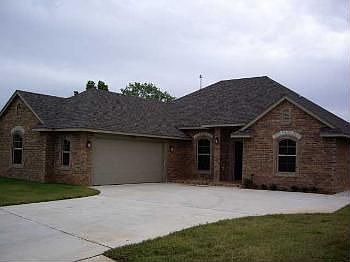 1st image of 7016 NW 131st Ter