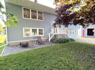 1 Ashwood Dr, Rouses Pt, NY 12979