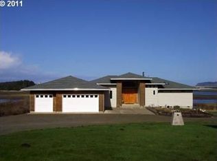 26130 Sandlake Rd, Cloverdale, OR 97112