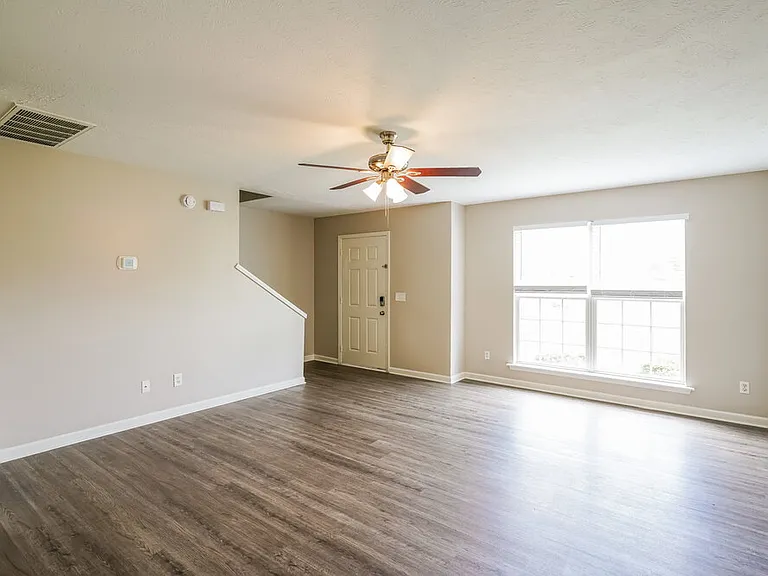 1313 E Nir Shreibman Blvd — Photo 5