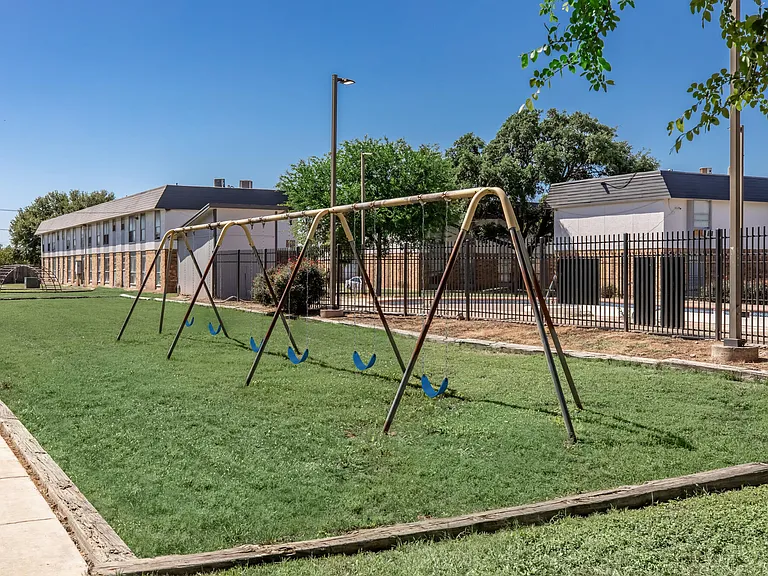 Oak Meadow Villa — Photo 8