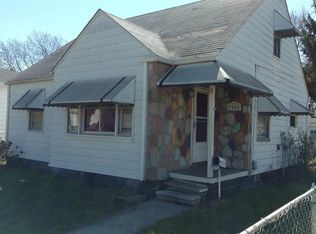 7504 Cadillac Ave, Warren, MI