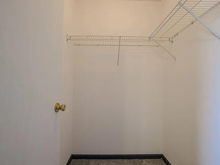 983 Parkhill Cir #983 — Photo 14