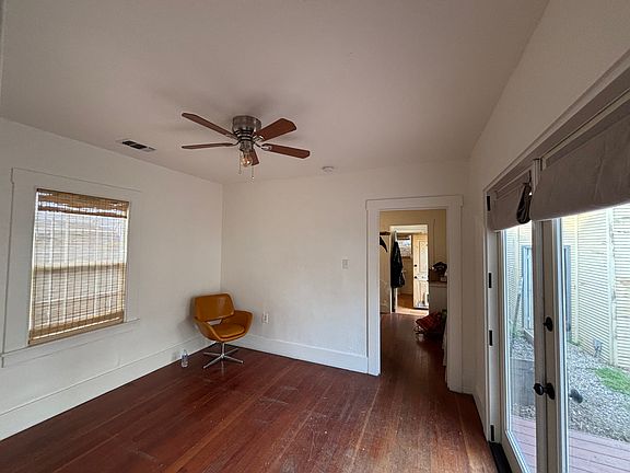 5th image of 3349 Y St