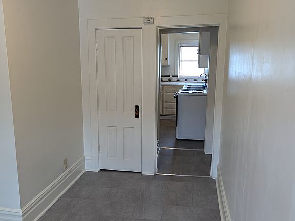 4th image of 245 E Penn St 3rd-fl 2