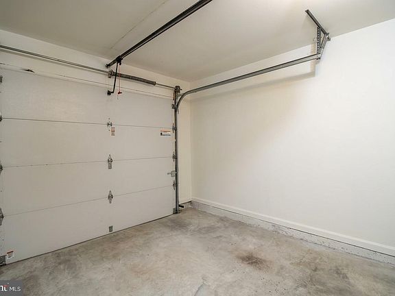 2nd image of 7997 Flager Cir