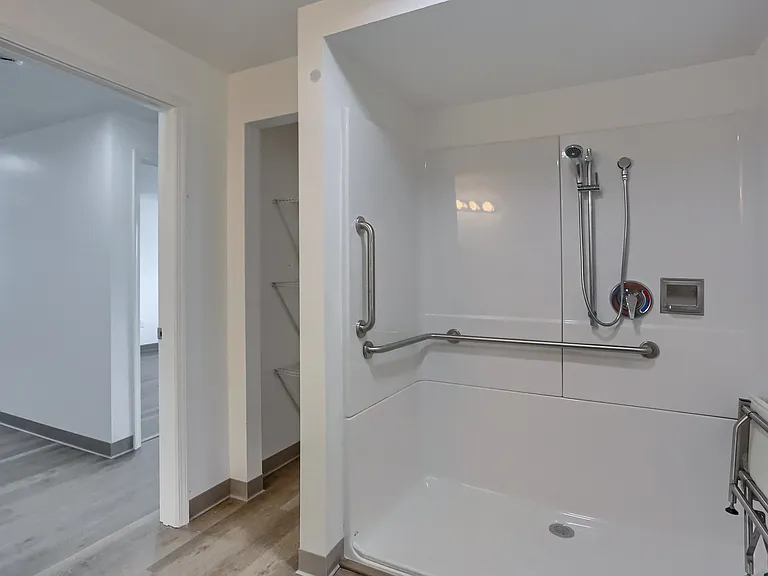 124 Kathleen Dr #1 — Photo 26