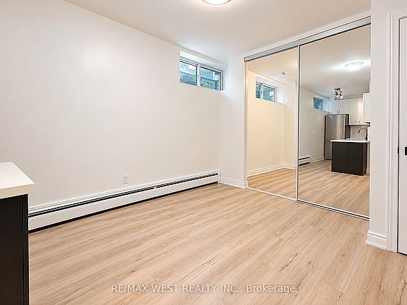 5th image of 291 Scarlett Rd #101
