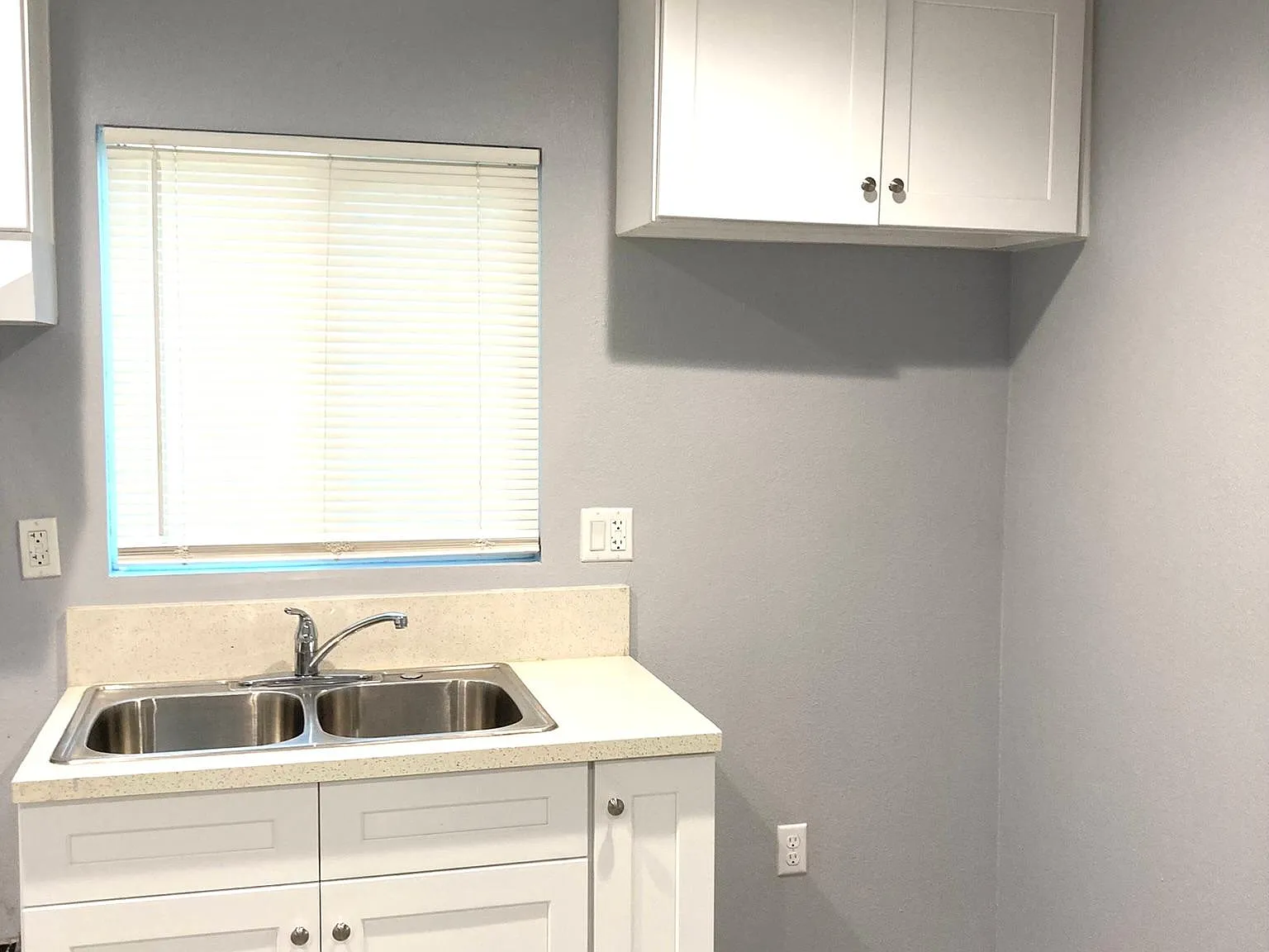 3518 Sanborn Ave — Photo 3
