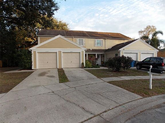 2nd image of 6107 Oak Cluster Cir
