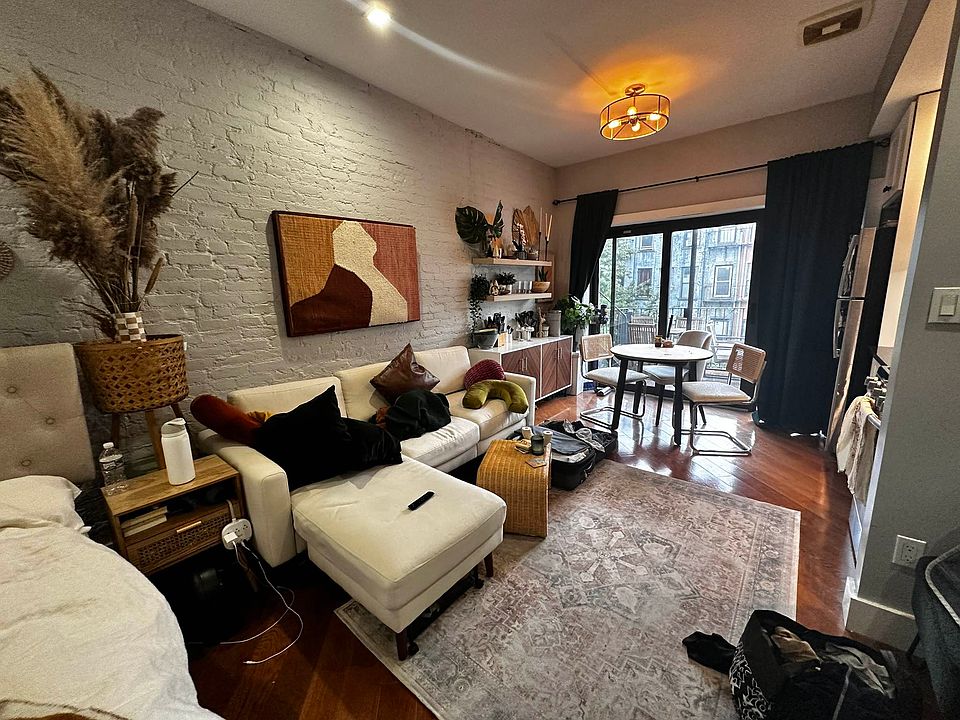 1st image of 423 E 82nd St #4F