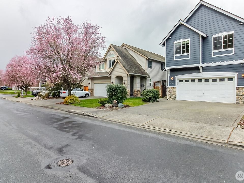 1st image of 17806 106th Street E