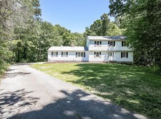17 Putnam Rd, New Milford, CT 06776