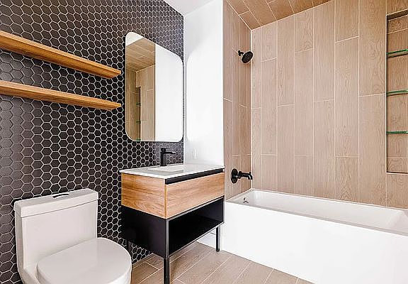 5th image of 260 Gold St APT 1207
