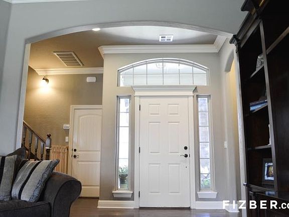 4th image of 2708 NW 172nd St