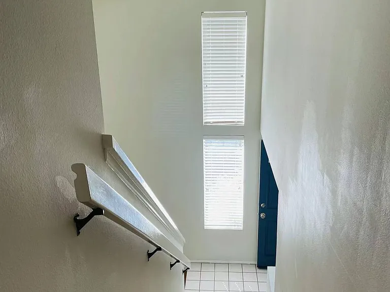 267 Stanford Ct #110 — Photo 10
