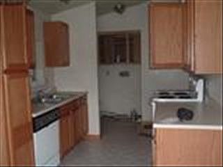2nd image of 8272 Cottonfield Way