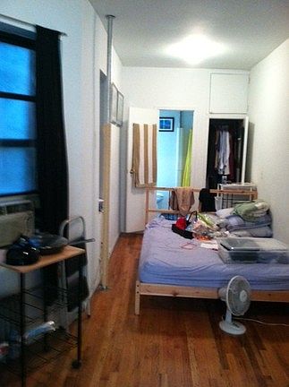 3rd image of 126 E 4th St APT 10