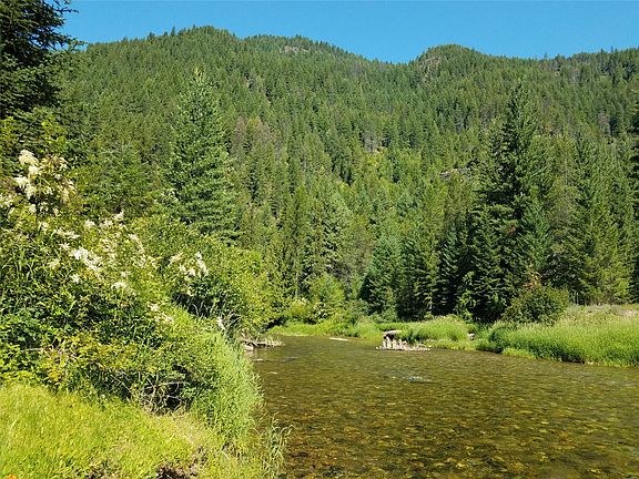 5th image of 300 Old Bull River Rd