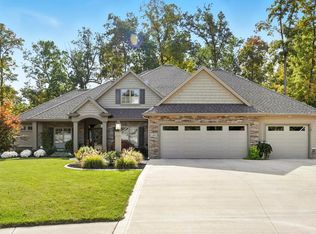 14802 Old Timber Pass, Fort Wayne, IN 46845