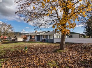 130 Chandler Dr, Roseburg, OR 97471