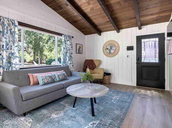 84 Centennial Ave, Chico, CA 95928