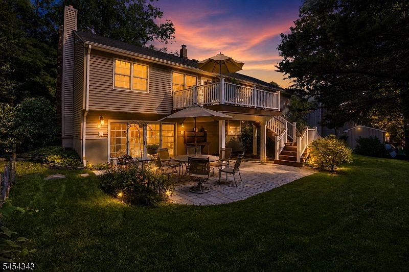1st image of 109 Vreeland Rd
