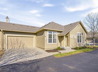 15632 S Church St UNIT 1300, Olathe, KS 66062