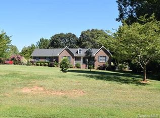 1836 Lake Edward Dr, Rock Hill, SC 29730