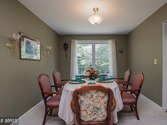 Dining Room with all new carpet