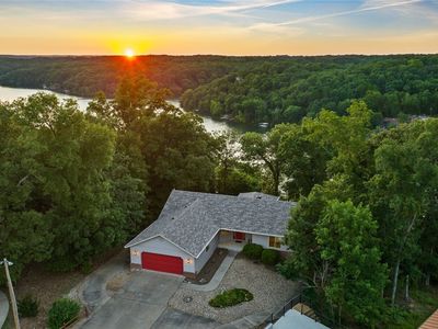 34 Reading Ln, Bella Vista, AR, 72714