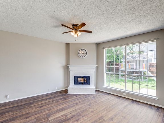 5th image of 4713 Park Downs Dr