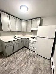 Rented by Bouklis Group