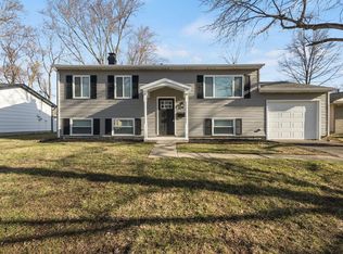 4920 Blackford Dr E, South Bend, IN