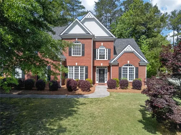 1011 Chestnut Creek Dr, Villa Rica, GA 30180