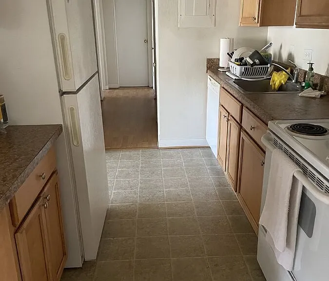 1800 Jefferson Park Ave #75 — Photo 4