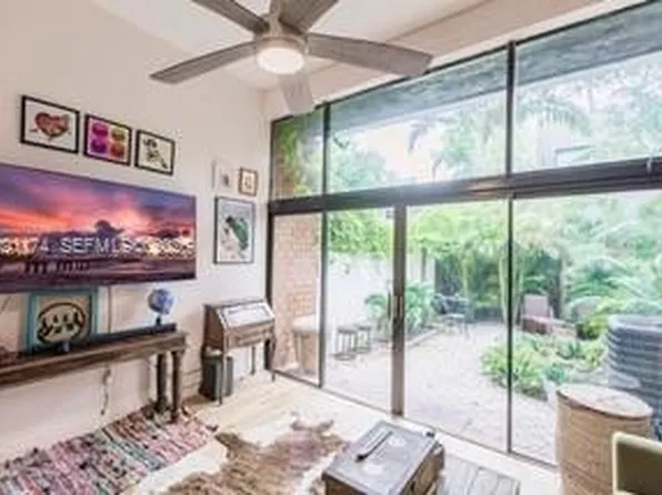 2956 Bird Ave APT 6, Miami, FL 33133