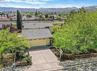 7408 Stagecoach Rd, Dublin, CA 94568