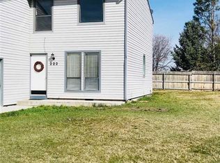 222 W Crestwood Dr, Nampa, ID 83686