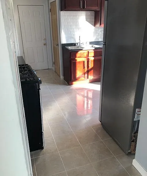 138 Sisson St #2 — Photo 10