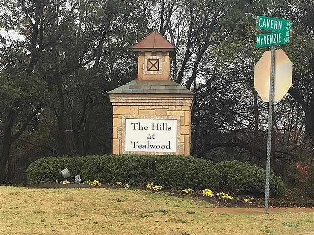 1st image of 813 Cavern Dr