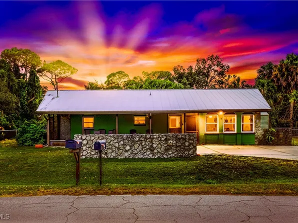 521 Monterey St, North Fort Myers, FL 33903