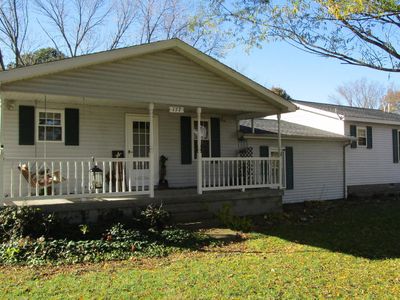 117 Juneberry Dr, Flora, IL, 62839