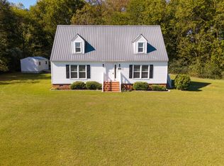 13015 Hobbton Hwy, Newton Grove, NC 28366