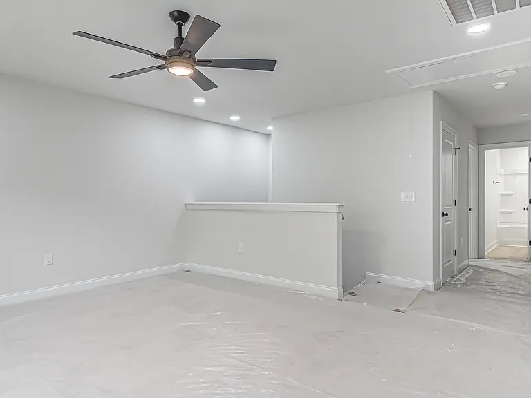 4721 Ridgefall Rd — Photo 15