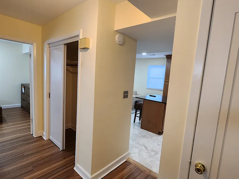 184 Barclay Ave #2 — Photo 5