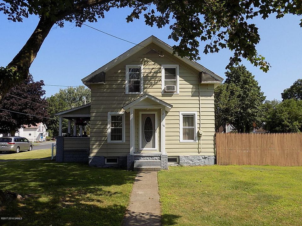 1st image of 16 La Claire St