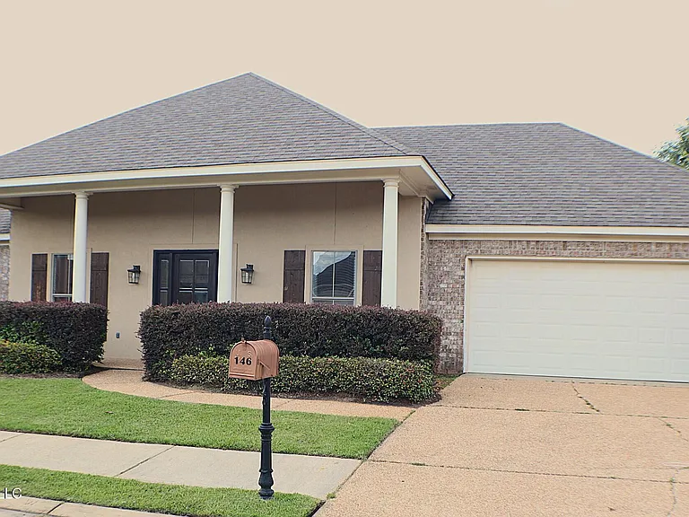 146 Tradition Pkwy — Photo 2